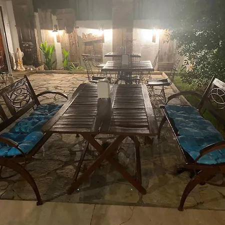 מלון דירות Mavi Butik