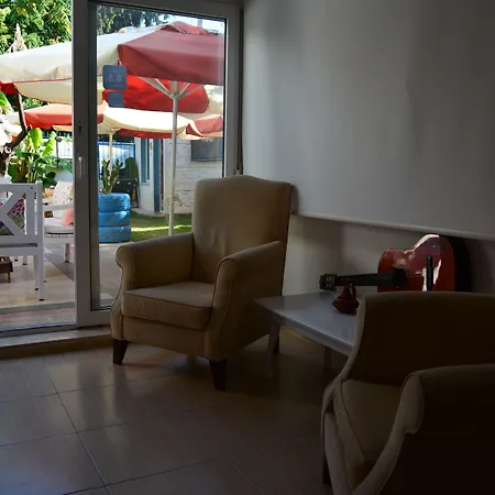 马维布提克公寓式酒店 4* Çeşme
