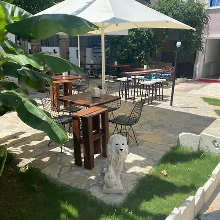 Hotel apartamentowy Mavi Butik 4*