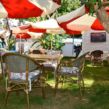 Hotel apartamentowy Mavi Butik 4*