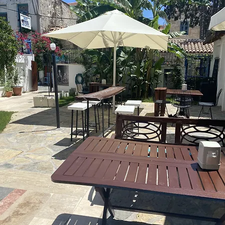 Hotel apartamentowy Mavi Butik 4*