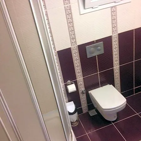 Ξενοδοχείο με διαμερίσματα Mavi Butik 4*